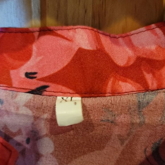 No brand blouse  - Picture 2 of 2